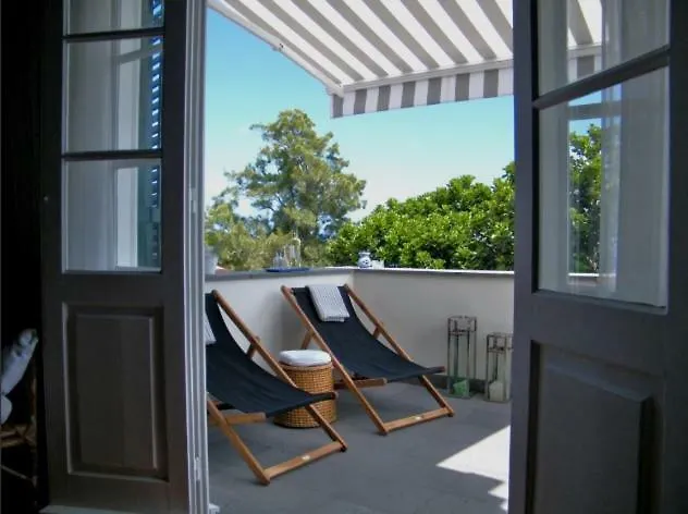 Old Town Penthouse - Barreirinha Apartment Funchal  Portugal